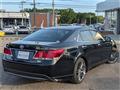 2013 Toyota Crown Royal Series