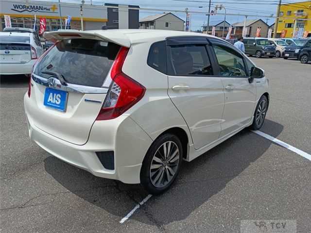2013 Honda Fit Hybrid
