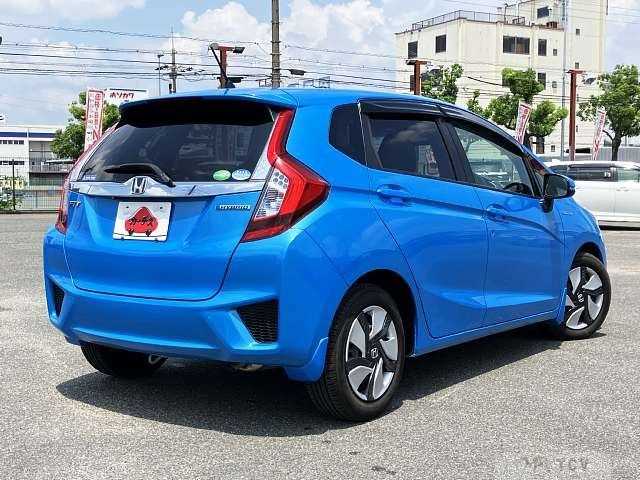 2013 Honda Fit Hybrid