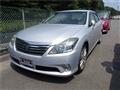 2012 Toyota Crown Hybrid