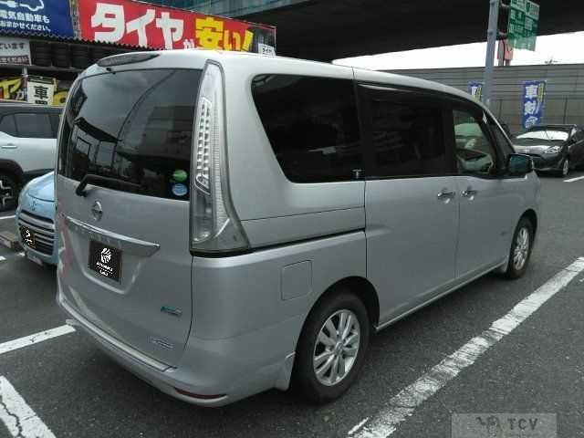 2013 Nissan Serena