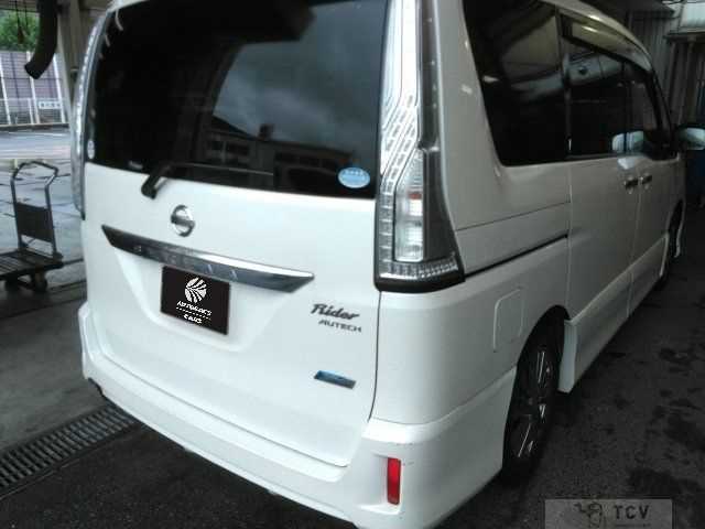 2016 Nissan Serena