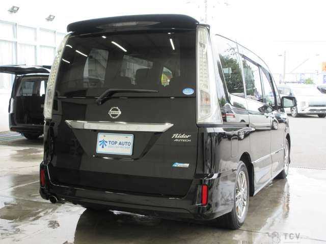 2013 Nissan Serena