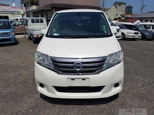 2013 Nissan Serena