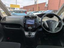 2015 Nissan Serena