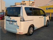 2015 Nissan Serena