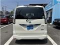 2015 Nissan Serena