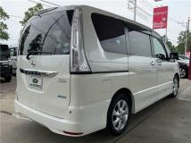 2013 Nissan Serena