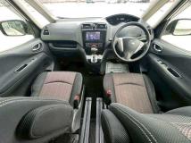 2015 Nissan Serena