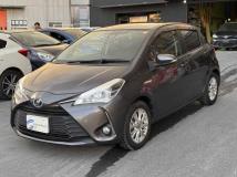 2017 Toyota Vitz