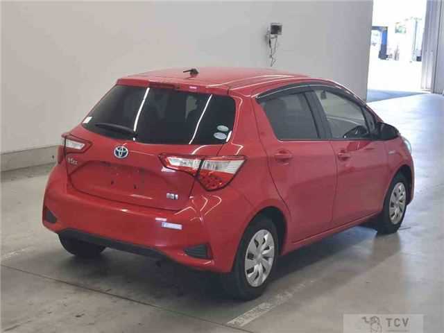 2017 Toyota Vitz