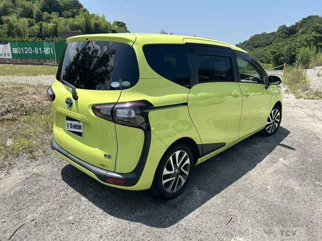2015 Toyota Sienta