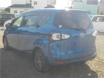2015 Toyota Sienta