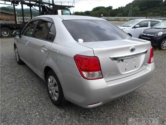 2013 Toyota Corolla Axio