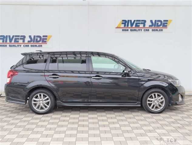2013 Toyota Corolla Fielder