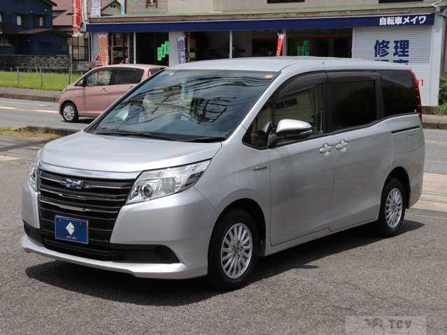 2014 Toyota Noah