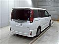 2016 Toyota Noah