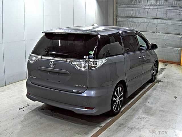 2012 Toyota Estima