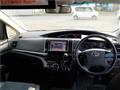 2013 Toyota Estima