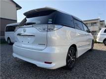 2014 Toyota Estima