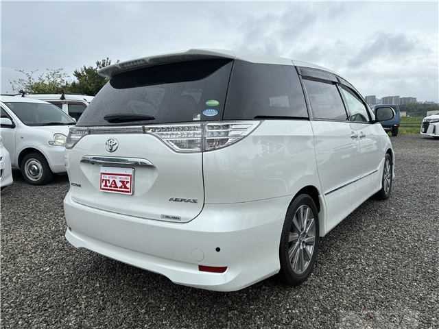 2012 Toyota Estima