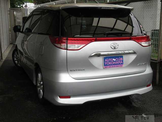 2009 Toyota Estima