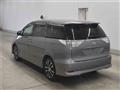2013 Toyota Estima