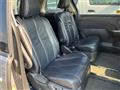 2013 Toyota Estima