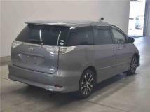 2013 Toyota Estima
