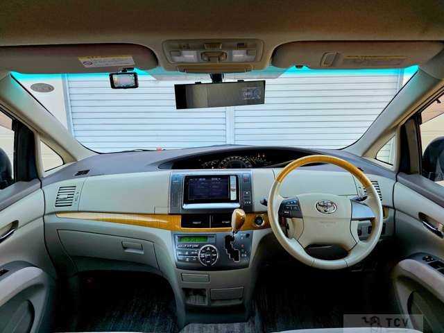 2012 Toyota Estima