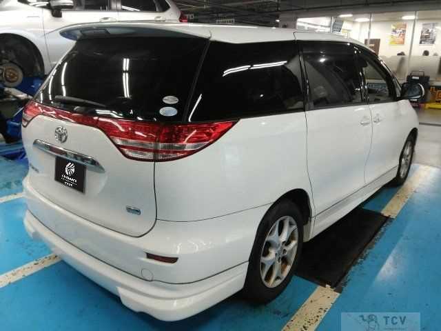 2007 Toyota Estima