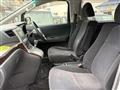 2014 Toyota Vellfire