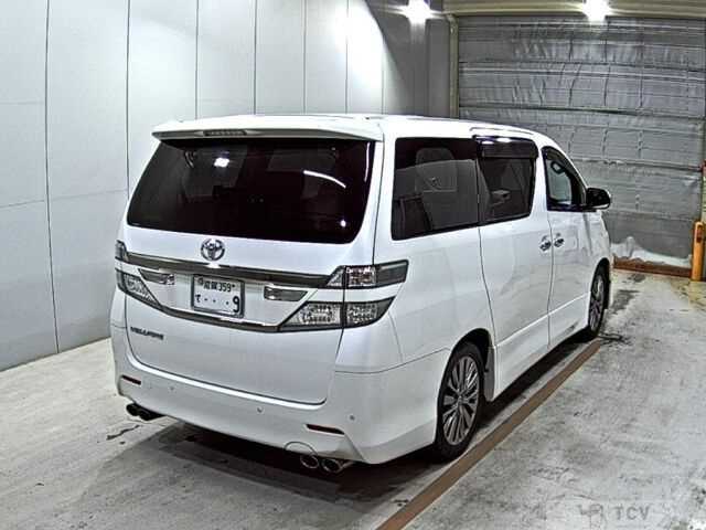 2013 Toyota Vellfire