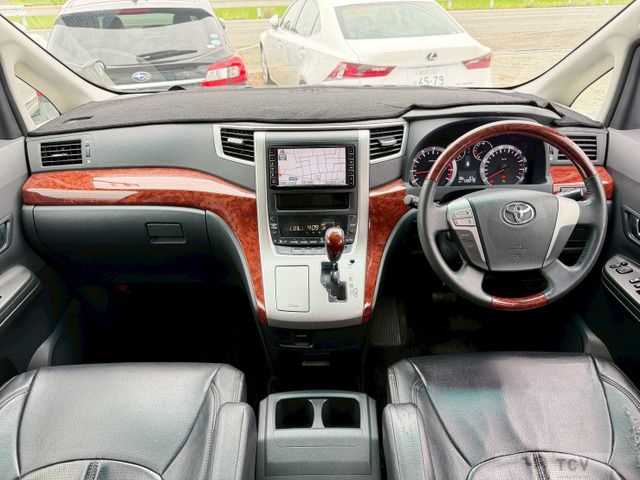 2010 Toyota Vellfire