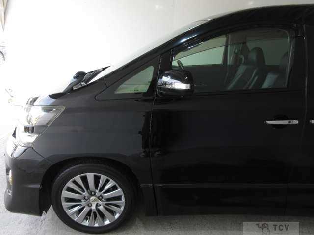 2014 Toyota Vellfire