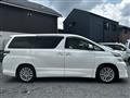 2013 Toyota Vellfire