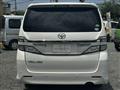 2013 Toyota Vellfire