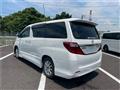 2014 Toyota Alphard