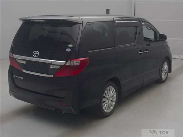 2014 Toyota Alphard