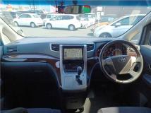 2013 Toyota Vellfire