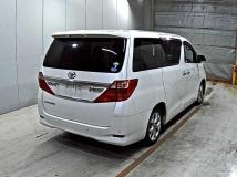 2013 Toyota Alphard