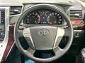 2013 Toyota Alphard