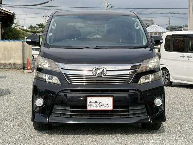 2012 Toyota Vellfire