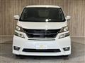 2011 Toyota Vellfire