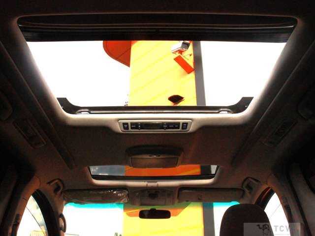 2009 Toyota Vellfire