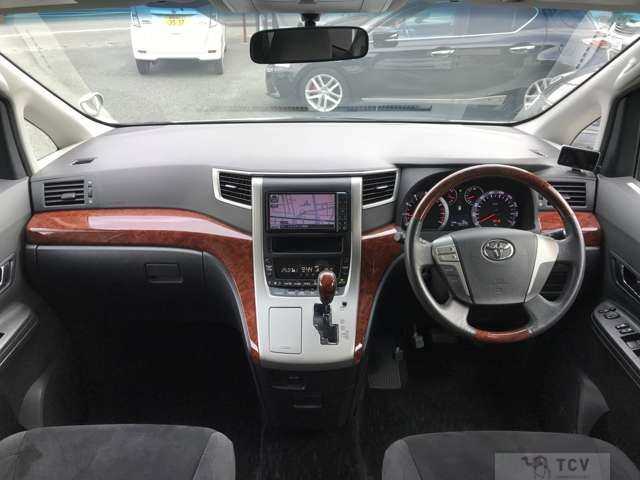 2010 Toyota Alphard