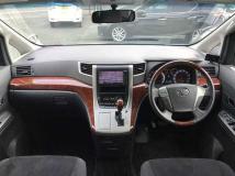 2010 Toyota Alphard