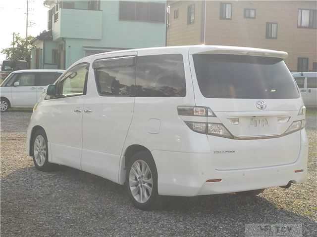 2011 Toyota Vellfire