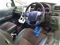 2013 Toyota Alphard