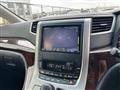 2012 Toyota Vellfire